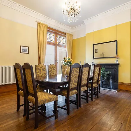 בית נופש Host & - Chatsworth Townhouse Ii