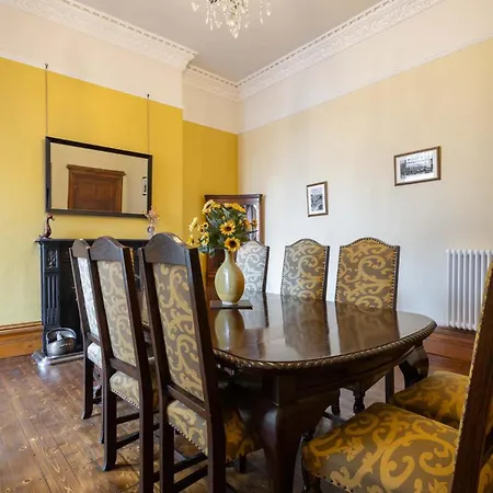 Host & - Chatsworth Townhouse Ii בית נופש *