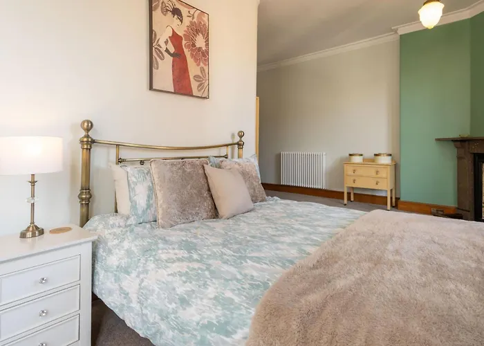 Feriehus Host & - Chatsworth Townhouse Ii